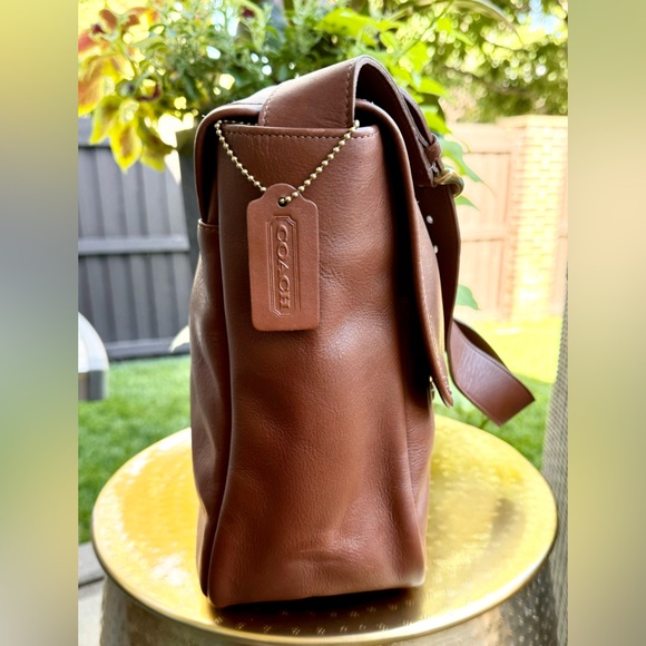 Vintage Coach #4164 Bedford Flap Messenger Bag - Picture 10 of 11